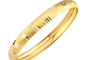 22ct 8 g Gold Bangle