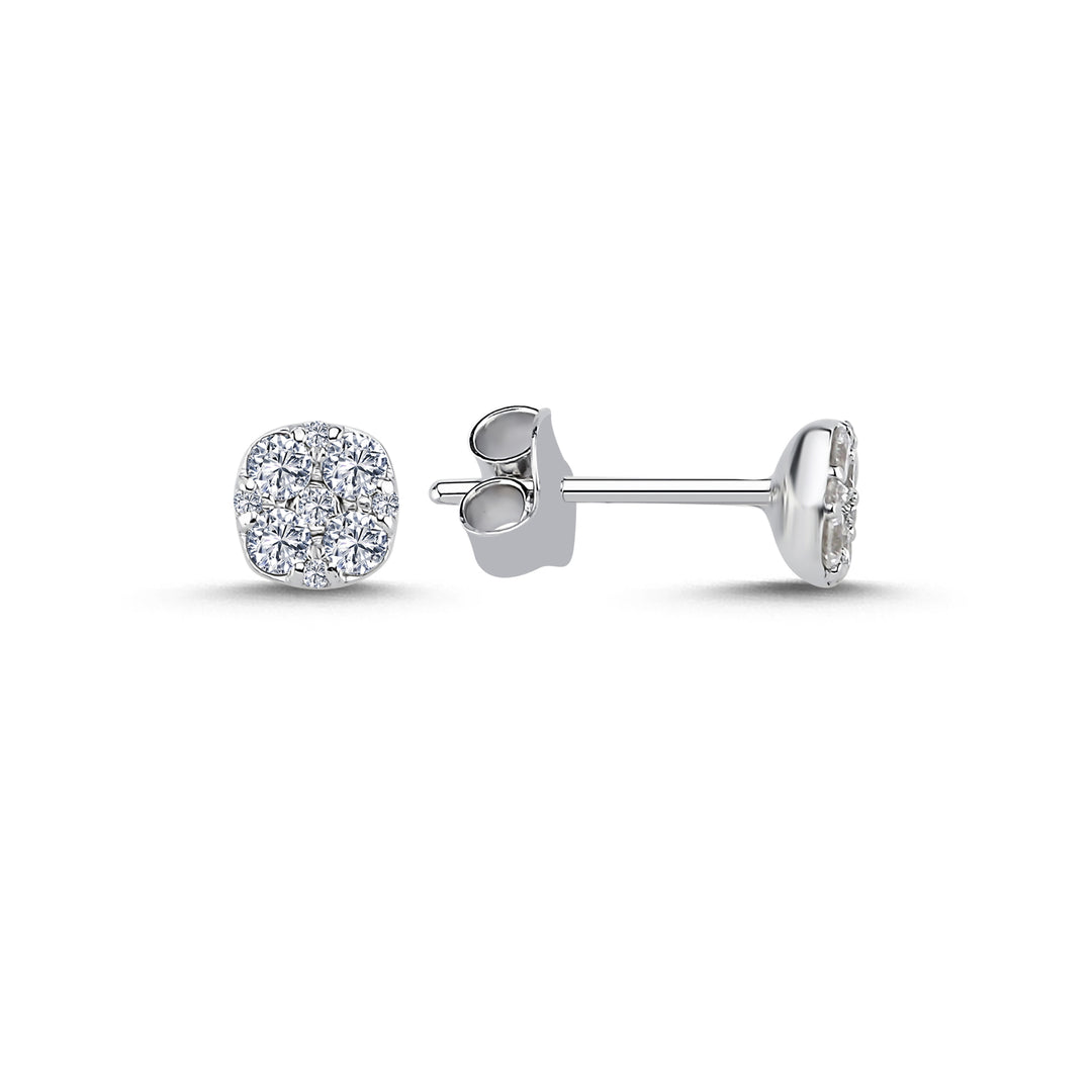 0.27 Karat EF SI Diamond Earrings