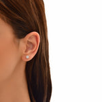 Load image into Gallery viewer, 0.27 Karat EF SI Diamond Earrings