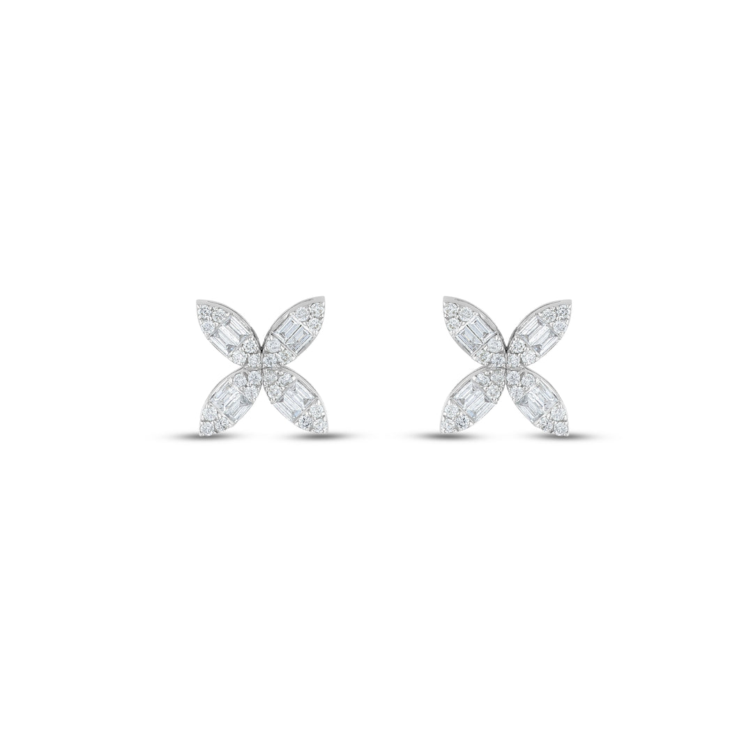 0.22 Karat Diamond Flower Earrings