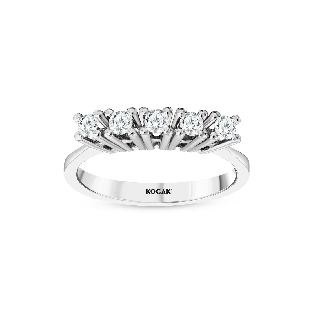 0.28 Karat GH SI Diamond Five Stone Ring