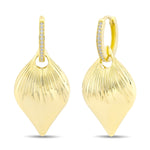 Load image into Gallery viewer, 14ct Laurel Design Gold Earrings