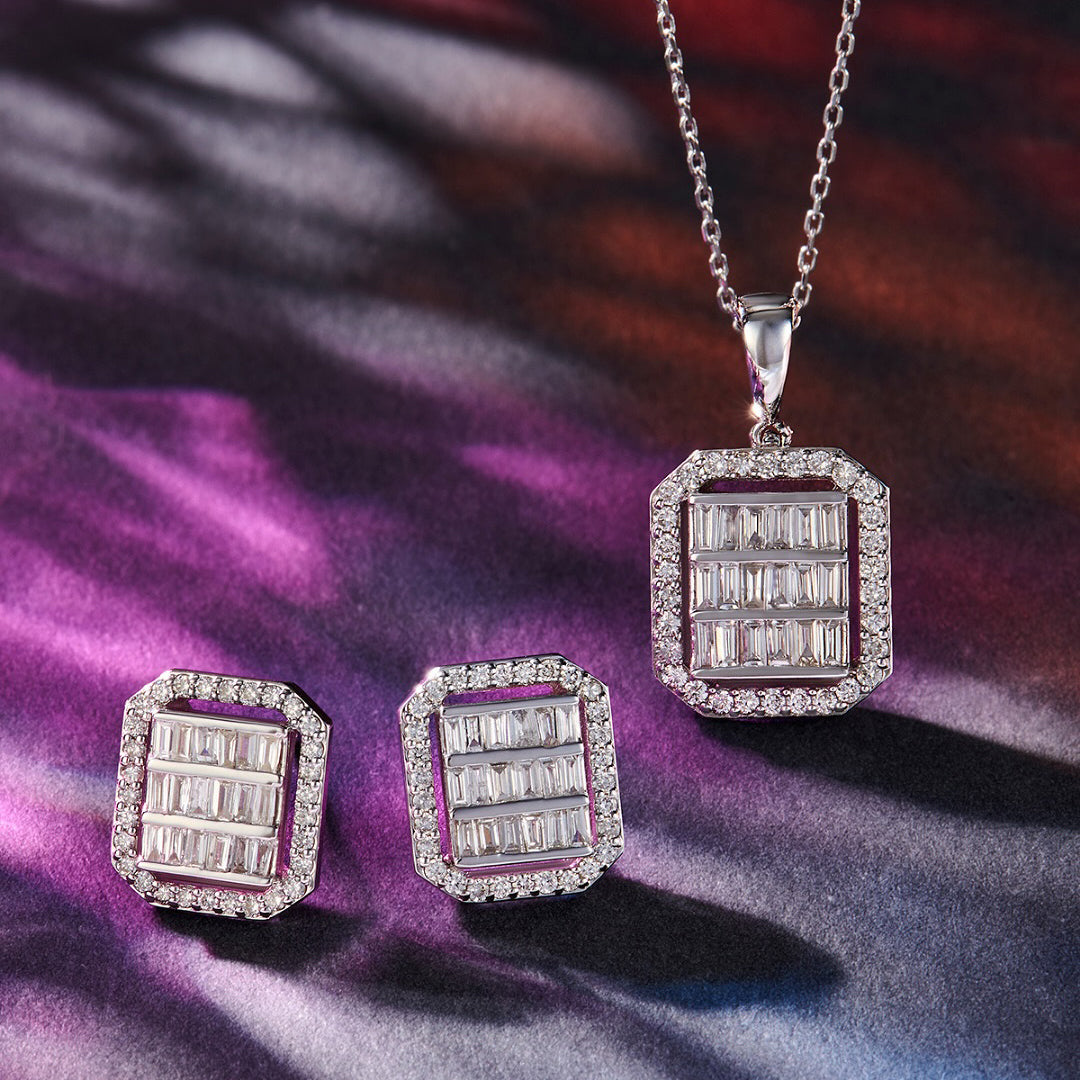 0.55 Karat Diamond Earrings