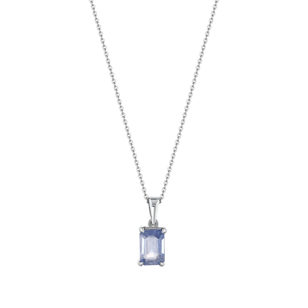 0.61 Karat Sapphire Necklace