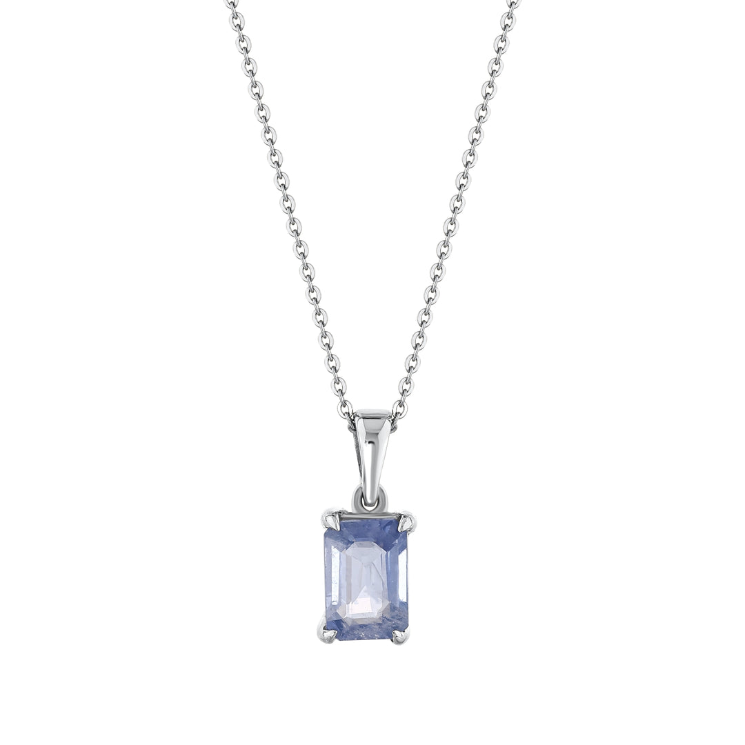0.61 Karat Sapphire Necklace
