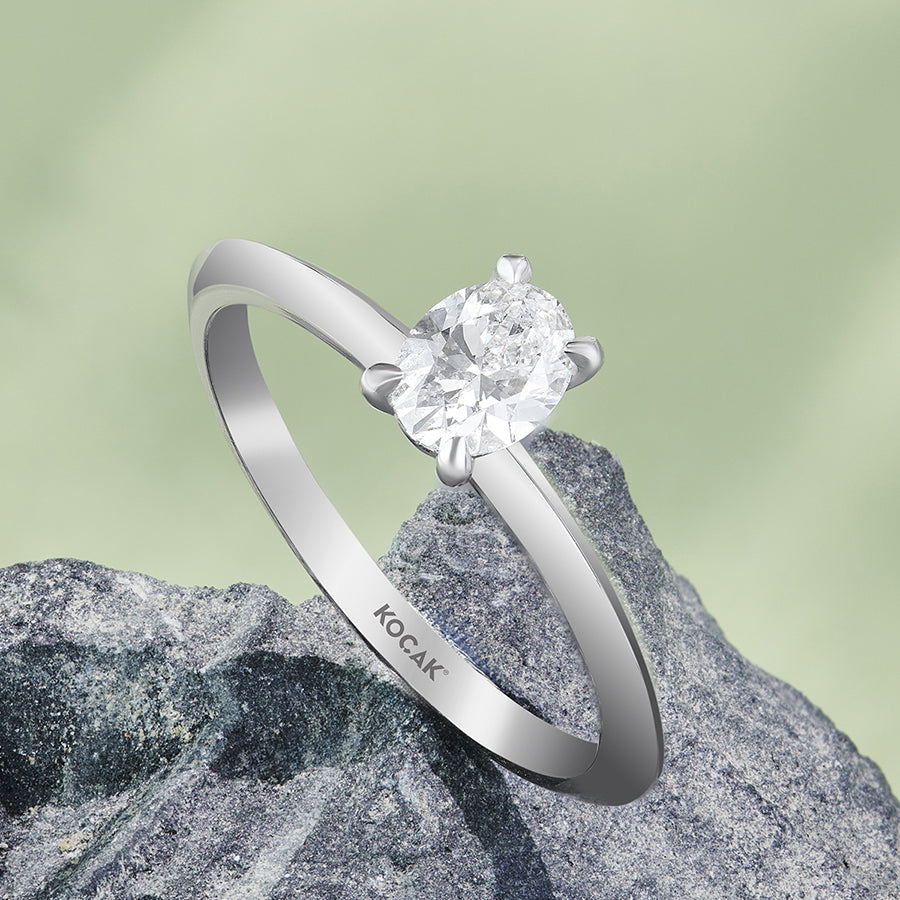 0.50 Karat GH SI Oval Cut Diamond Ring