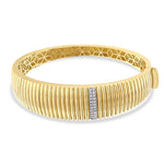 Load image into Gallery viewer, 14ct Nocca Design Gold Cuff Gold Bracelet