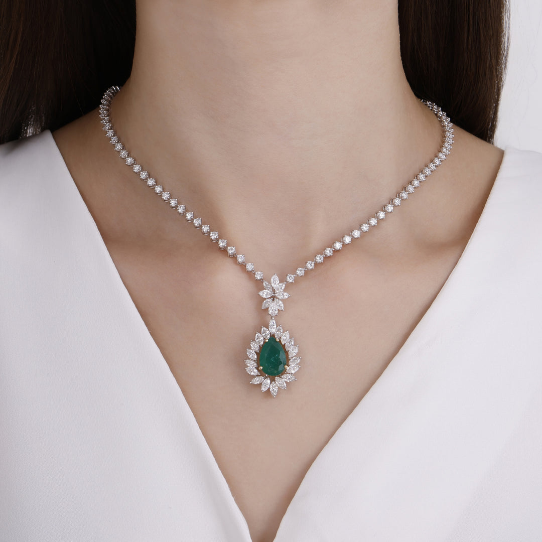 16.02 Karat Emerald Diamond Halo Necklace