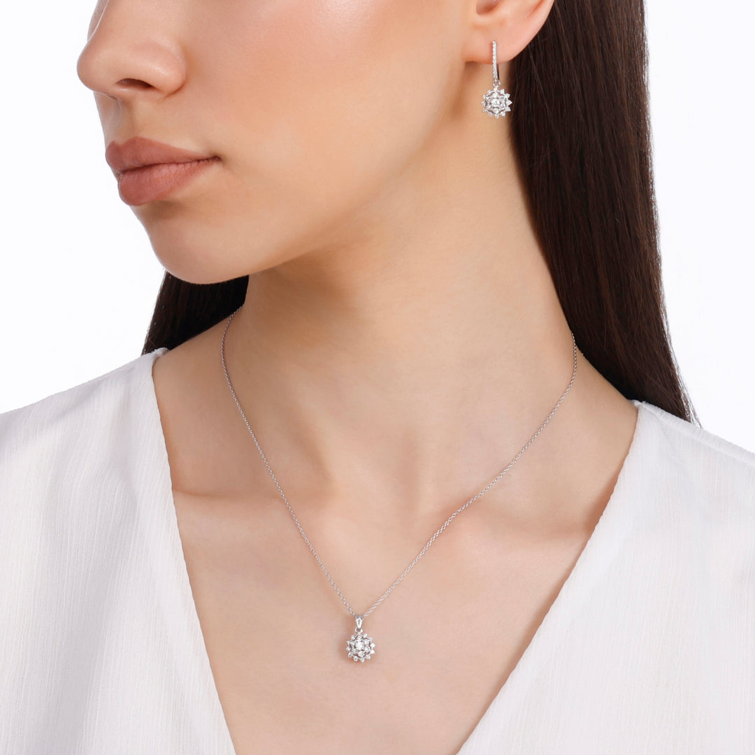 0.36 Karat EF SI Diamond Necklace