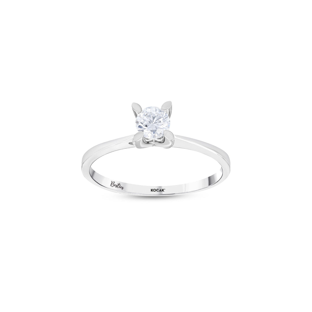 0.30 Karat Heart Detail Besties Solitaire Diamond Ring