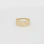 Load and play video in Gallery viewer, Elegant Yellow Gold Interwoven Band Ring